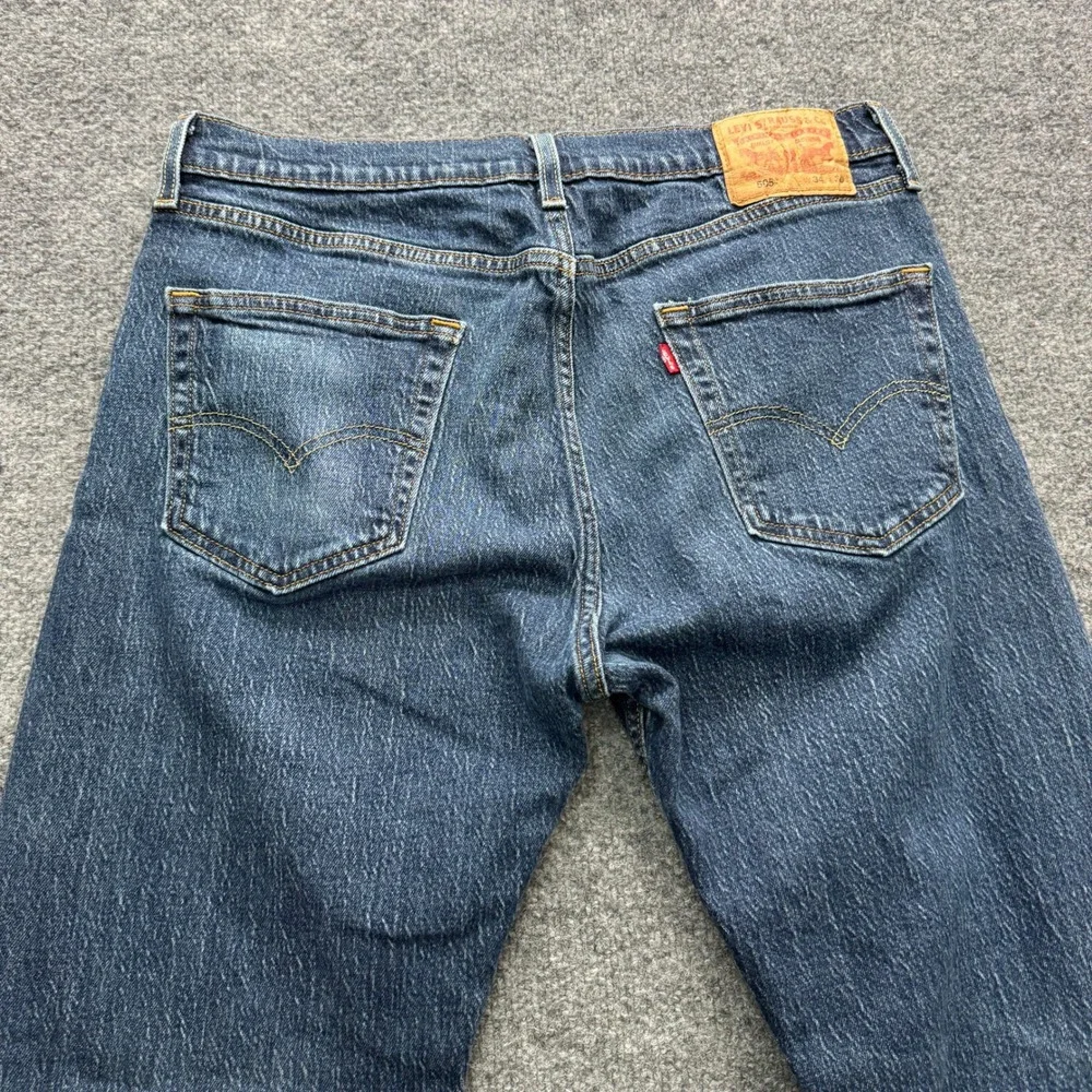 Levi's 505 Regular Fit‎ Jeans Mens 34x30 Blue Medium Wash Denim Workwear